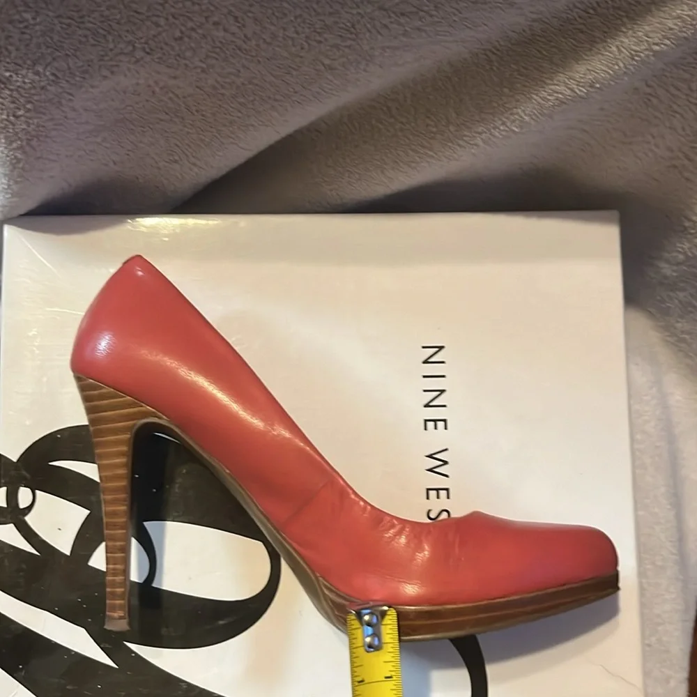 Nine West heels - Picture 5 of 5